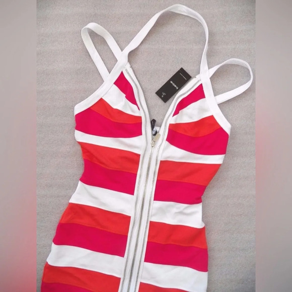 Bebe striped mini halter dress - Picture 4 of 8